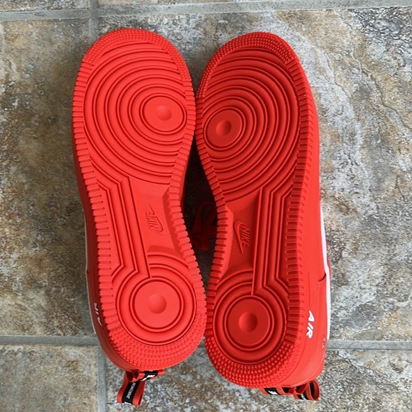 Nike Air Force Ones Low Utility Team Orange Size 11 NEW - Picture 8 of 16